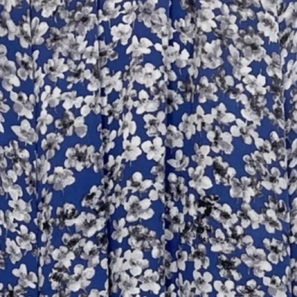 Madewell Silk Shirtdress in Newsprint Floral 8 - Picture 4 of 7